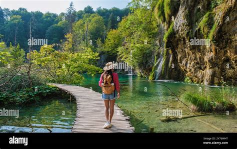 Plitvice Lakes pathways