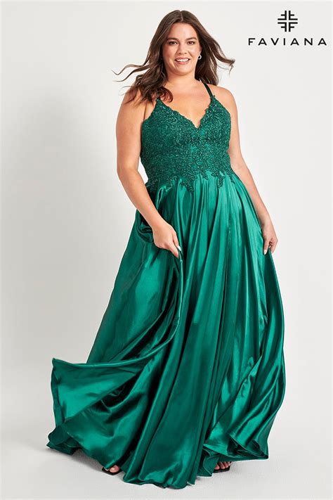 Plus Size Dresses Near Me