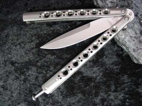 Pocket Knife Tricks