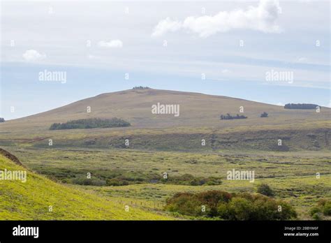 Poike volcano crater