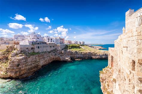 Polignano Coast Tour Review: Swim, Prosecco & Taralli Fun