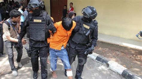 Polisi Indonesia menangkap pelaku
