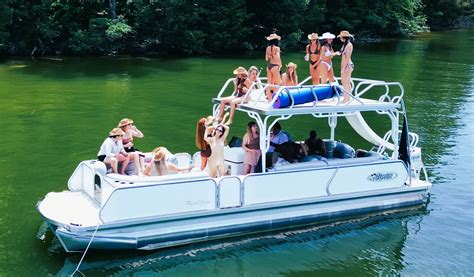 Pontoon Boat Party
