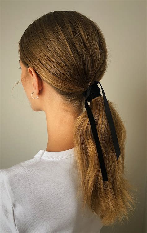 Ponytail with ribbon