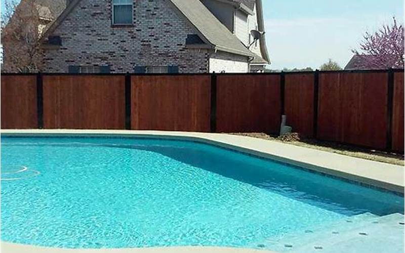 Pool Privacy Fence Ideas Horizontal: Enhance Your Privacy And Style