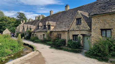 Popular Cotswolds stops