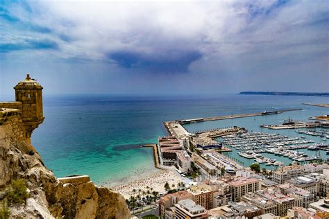 Popular Destinations Around Alicante