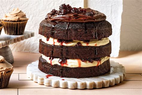 Popular Flower Cake Chocolate Combinations