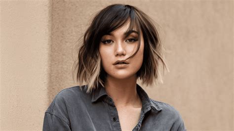 Popular Short Haircuts That Rock Side Bangs