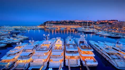 Port Hercule Night