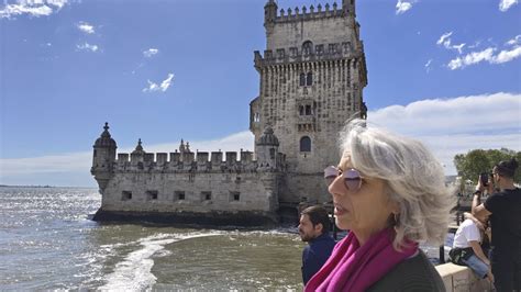 Portuguese Tour Guide