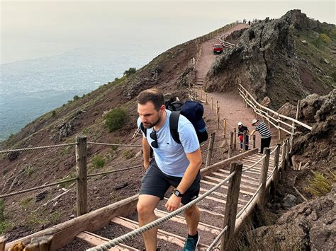 Practical Tips for Visiting Vesuvius