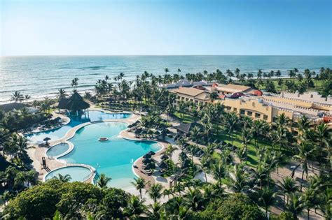 Praia do Forte Waves