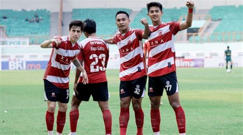 Prediksi Skor Madura United vs Borneo FC