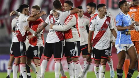Prediksi Skor River Plate vs Racing Club dan Statistik Pertandingan