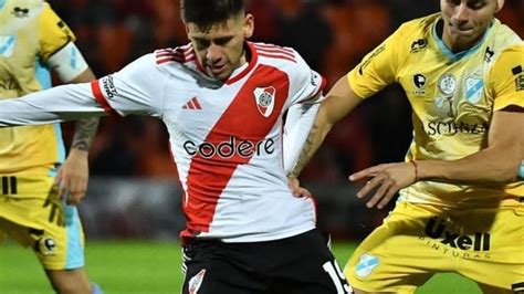 Statistik Pertandingan River Plate Vs Estudiantes de La Plata