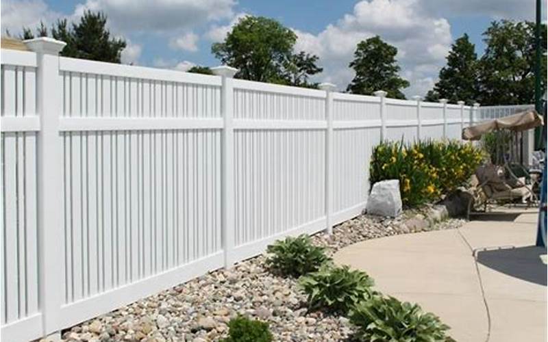 Prefab Privacy Fence: All You Need To Know