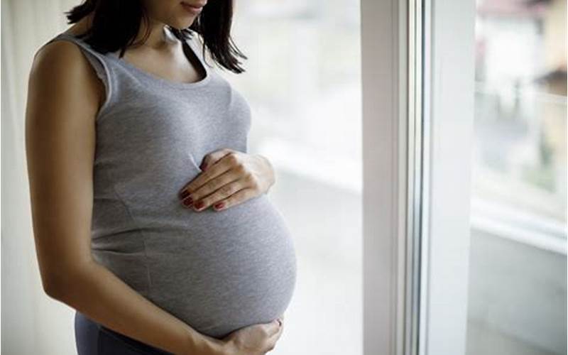 Pregnant-Woman