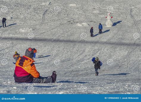 Preparing Sledging Day
