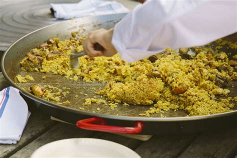 Preparing Spanish Food