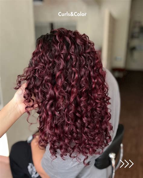 Preparing Your Curls for a Color Transformation