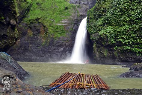 Preparing for Pagsanjan Falls