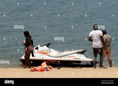 Preparing for Speedboat Ride