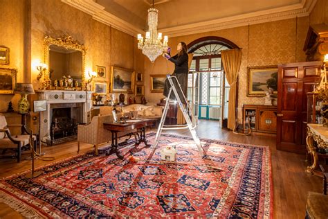 Preston Manor Interior Hallway