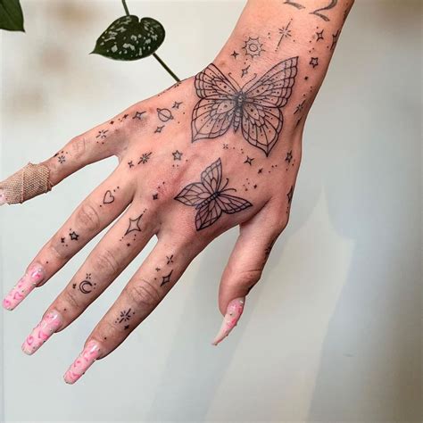 12 Beautiful Tiny Hand Tattoo Ideas PhineyPet in 2021