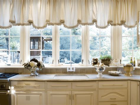 Pretty Kitchen Curtains