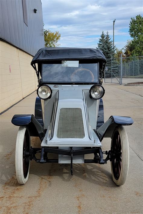 Drive Like Royalty with Princess Automotive: Your Destination for Premium Cars and Service