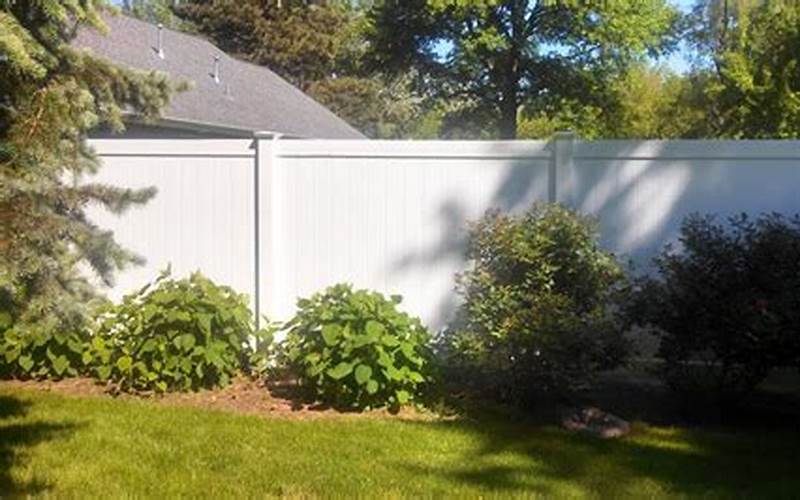 Privacy Fence Galesburg Il: Everything You Need To Know