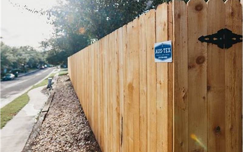 Privacy Fence Lowers Homeowners Insurance