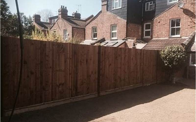 Privacy Fence North London: What You Need To Know
