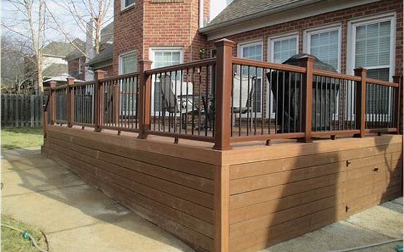 Privacy Fence Under Deck: An Ultimate Guide