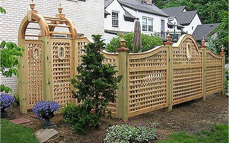 Privacy Trellis Fence