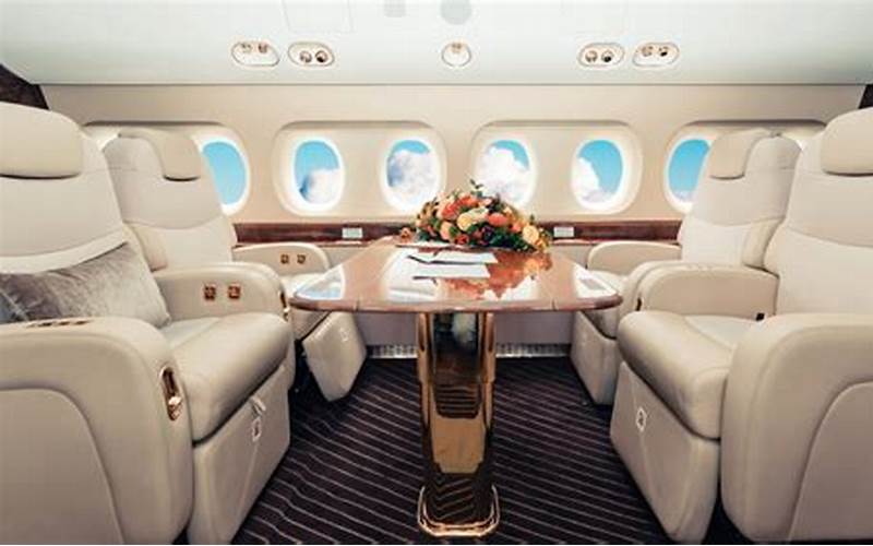 Private Jet Comfortable Seats