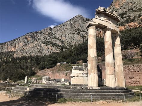 Private Tour Guide Delphi