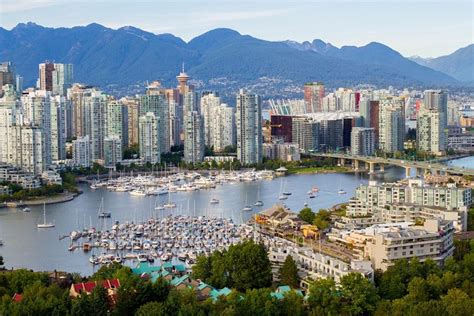 Private Tour Guide Vancouver