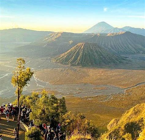 Atraksi Dekat Clover Homestay