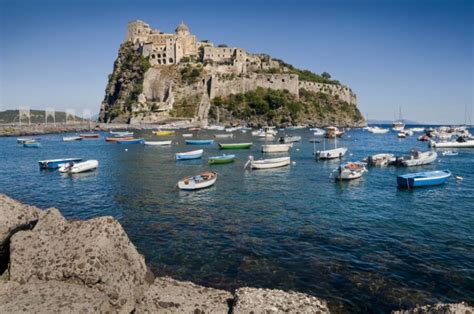 Procida tour guides