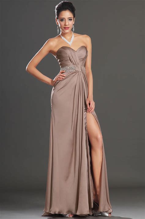 5 Gorgeous Prom Dresses That Flatter Your Radiant Tan Skin