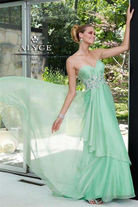 Prom Dresses Quebec