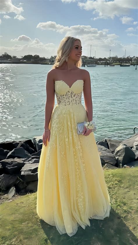 Prom Dresses Yellow