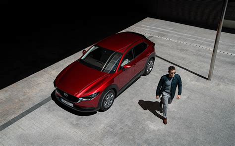 Pros of Leasing a CX-30