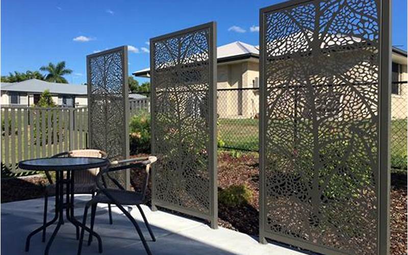 Protect Your Privacy With A Stylish Iron Fence Screen