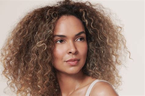 Protective Styles for Healthy Curls