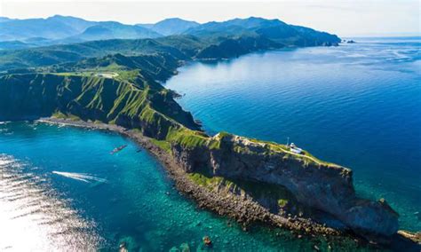 Pulau Terbesar di Jepang
