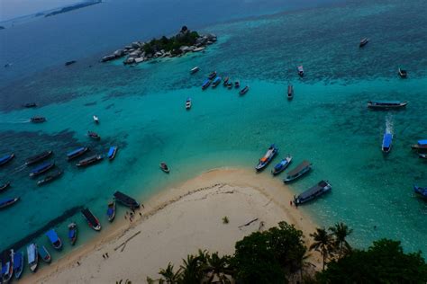 Pulau-pulau Karang Belitung