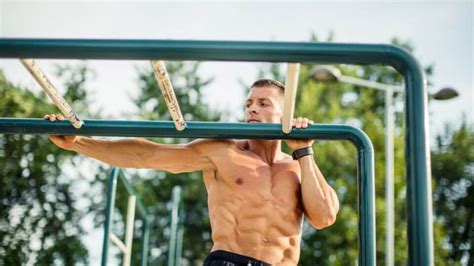 Pull Up Calisthenics
